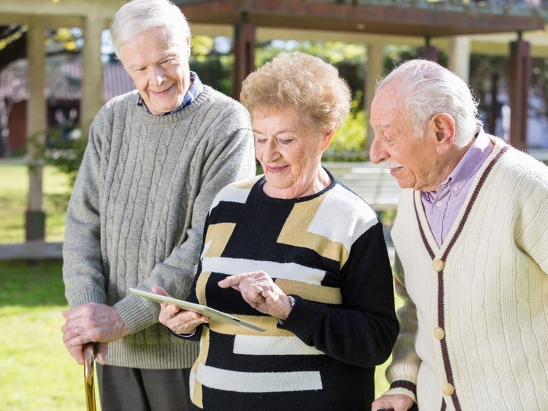 Réseau social spécifique seniors Santé